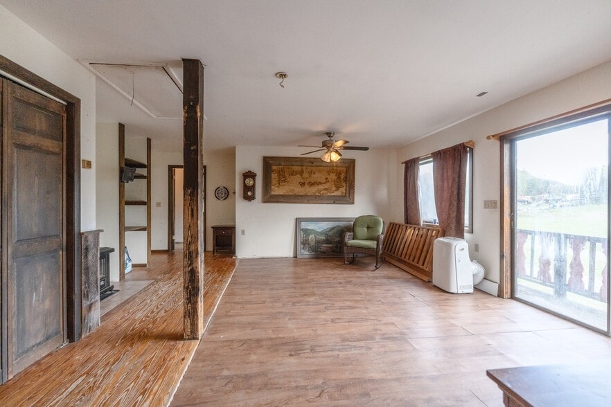 167 Hill Rd, Kingston, NY for sale - Building Photo - Image 3 of 68