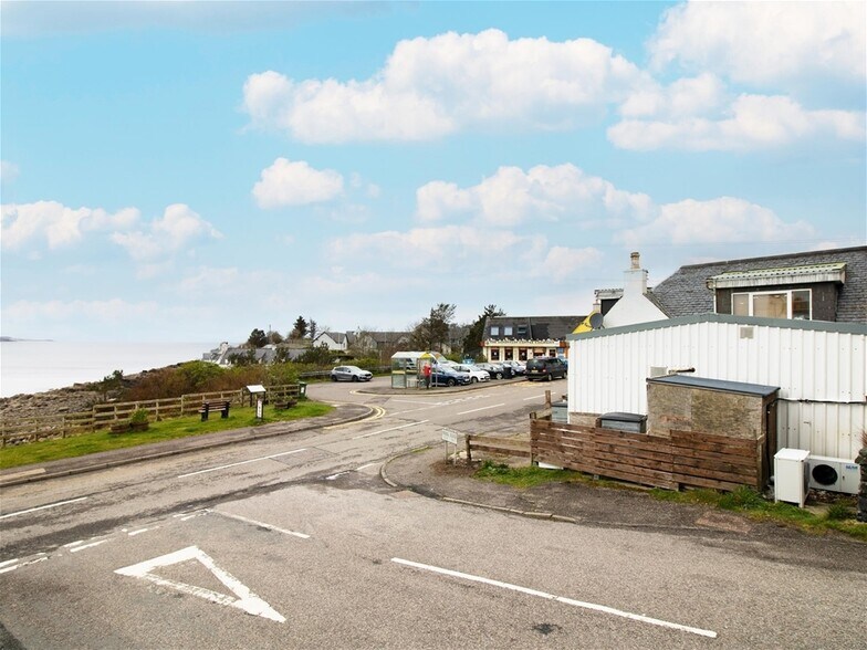 Vacant Retail Premises, Gairloch à vendre - Photo du bâtiment - Image 1 de 23