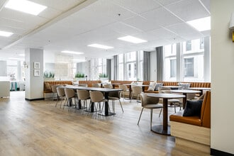 465 Rue Saint-Jean, Montréal, QC for lease Interior Photo- Image 2 of 11