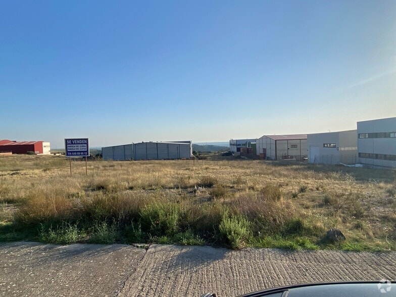 Terrain dans Colmenar Viejo, Madrid à vendre - Photo du bâtiment - Image 3 de 6