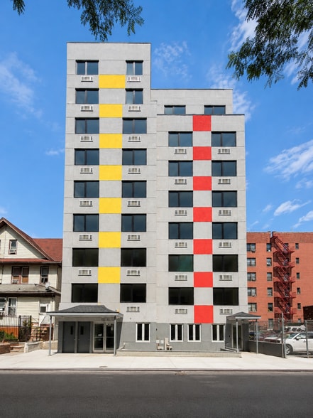 153-33 89th Ave, Queens, NY for lease - Primary Photo - Image 1 of 2