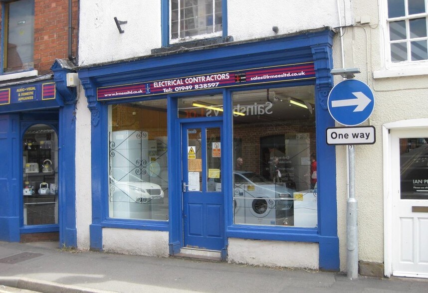 5-5a Market St, Bingham à louer - Photo du bâtiment - Image 2 de 3