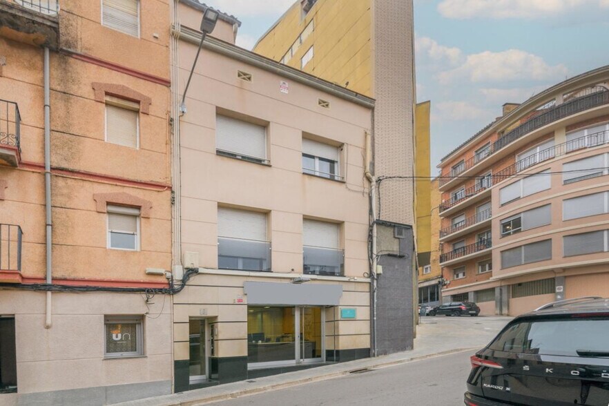 Immeuble residentiel dans Manresa, Barcelona à vendre - Photo principale - Image 1 de 1