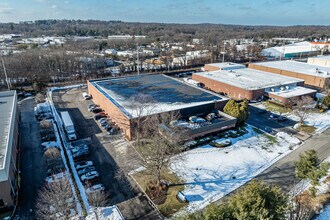 80 Gordon Dr, Syosset, NY - AÉRIEN  Vue de la carte