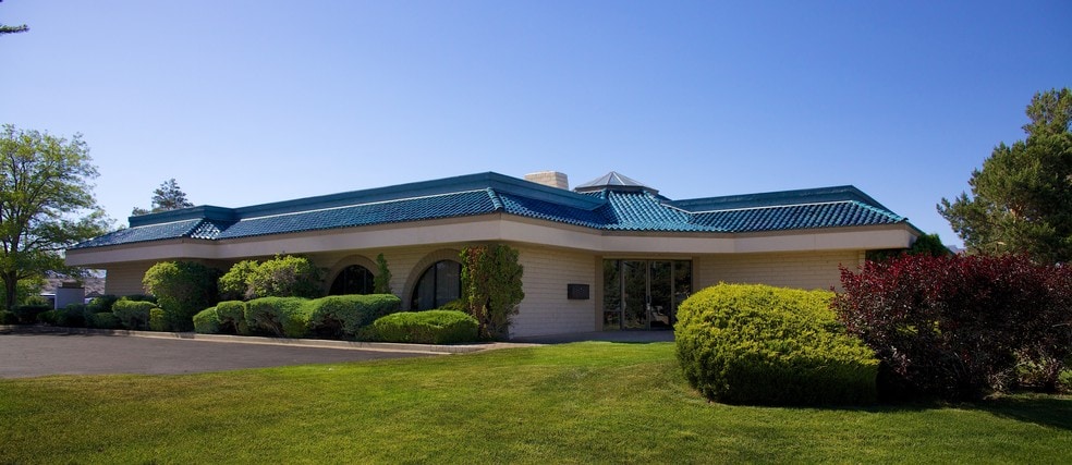 1475 Terminal Way, Reno, NV for sale - Building Photo - Image 1 of 1