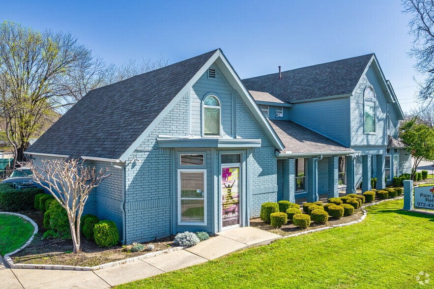 363 W Main St, Lewisville, TX for lease - Building Photo - Image 1 of 29