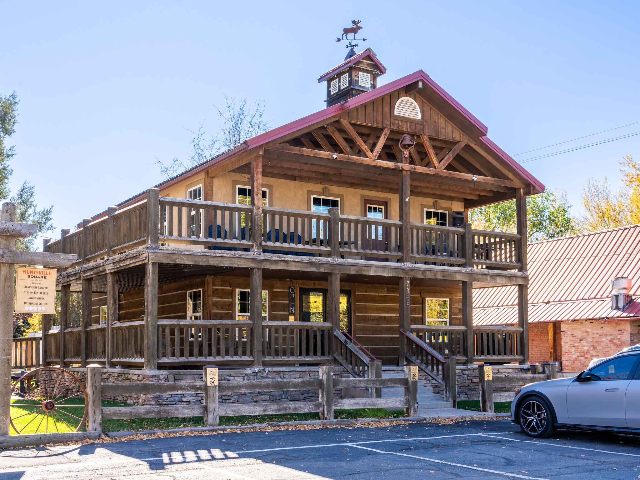 7355 E 200 S, Huntsville, UT à vendre Photo principale- Image 1 de 28