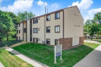 Plus de détails pour 1453 N 11th Ave E, Newton, IA - Multi-résidentiel à vendre