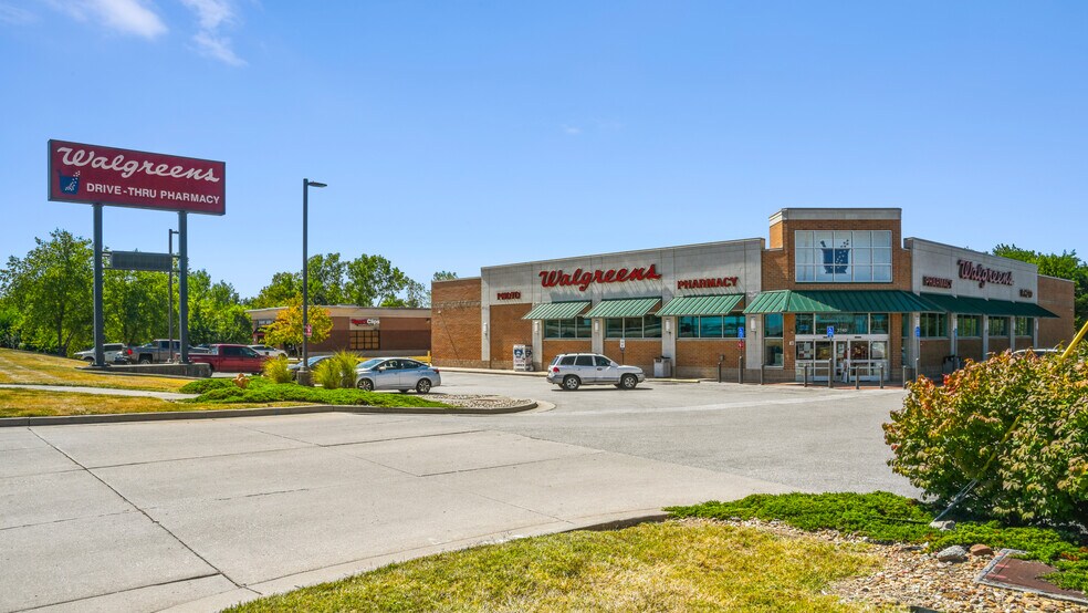 3740 W Truman Blvd, Jefferson City, MO à vendre - Photo du bâtiment - Image 3 de 4