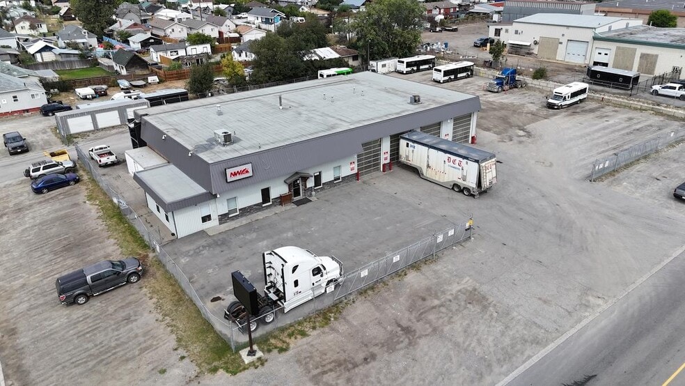 301 Slater Rd NW, Cranbrook, BC for sale - Building Photo - Image 2 of 7