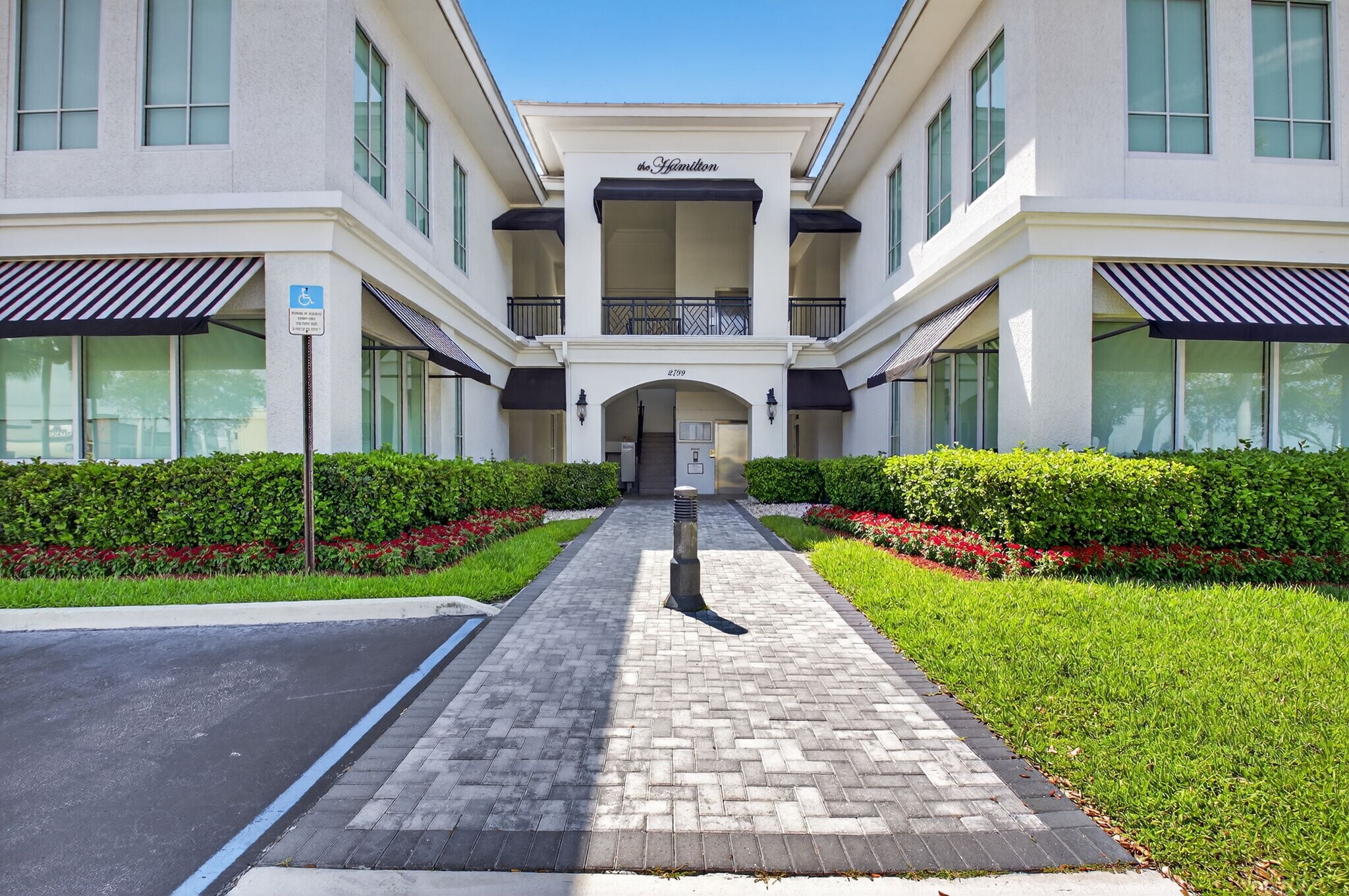 2799 NW 2nd Ave, Boca Raton, FL à louer Photo principale- Image 1 de 5