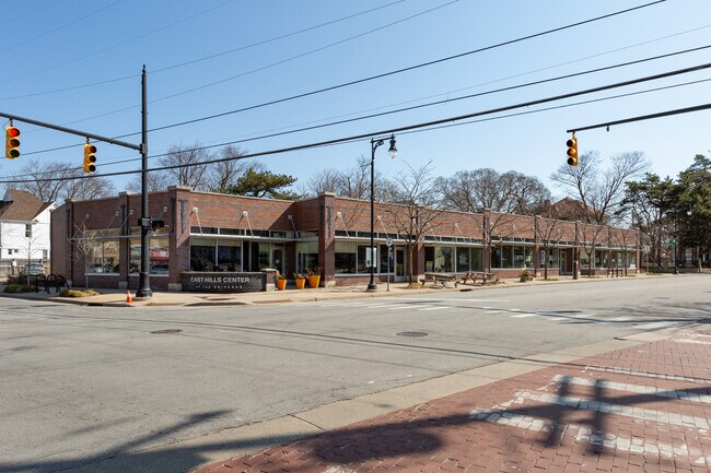 More details for 1007 Lake Dr SE, Grand Rapids, MI - Retail for Sale