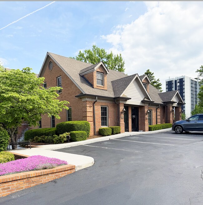 More details for 300-304 Montvue Rd, Knoxville, TN - Office for Lease