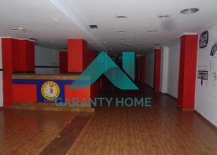 Retail in Cáceres, Cáceres for lease Interior Photo- Image 2 of 5