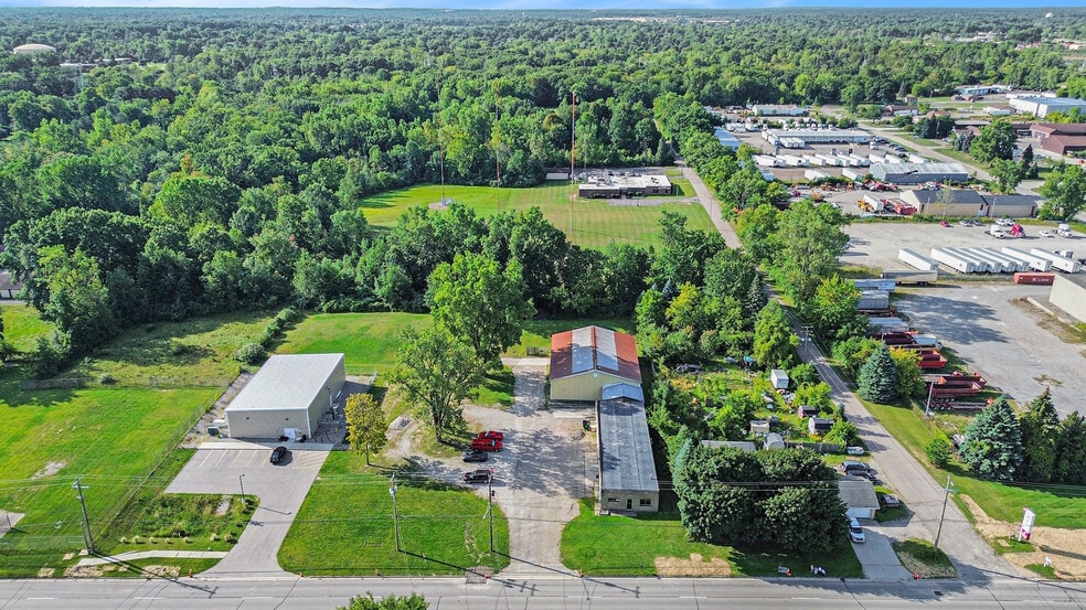 3344 E Bristol Rd, Burton, MI for sale - Building Photo - Image 2 of 29