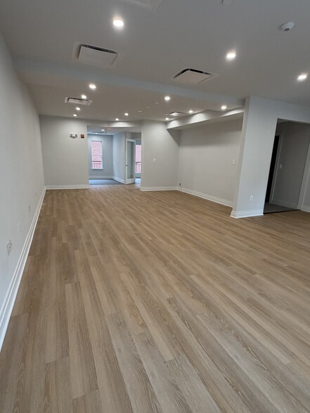 511 Wythe, Alexandria, VA à louer - Photo intérieure - Image 2 de 8