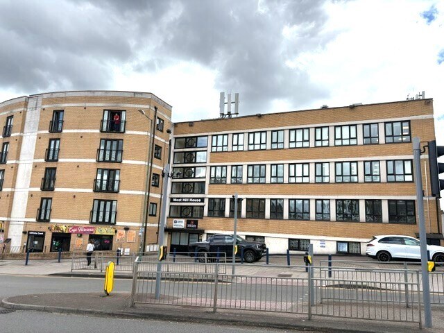 West Hl, Dartford à louer Photo du bâtiment- Image 1 de 3