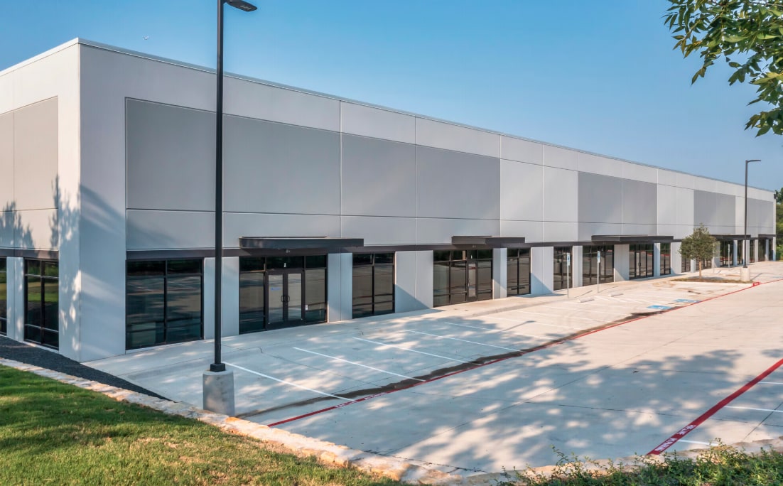 100-126 Valley Ridge Blvd, Lewisville, TX à louer Photo intérieure- Image 1 de 1