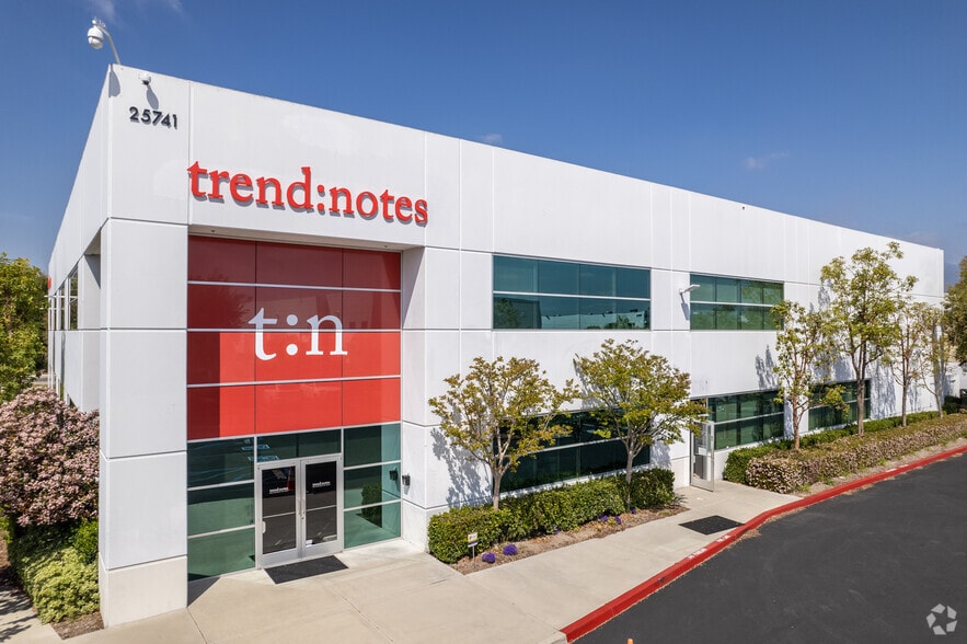 25741 Atlantic Ocean Dr, Lake Forest, CA for sale - Building Photo - Image 1 of 7