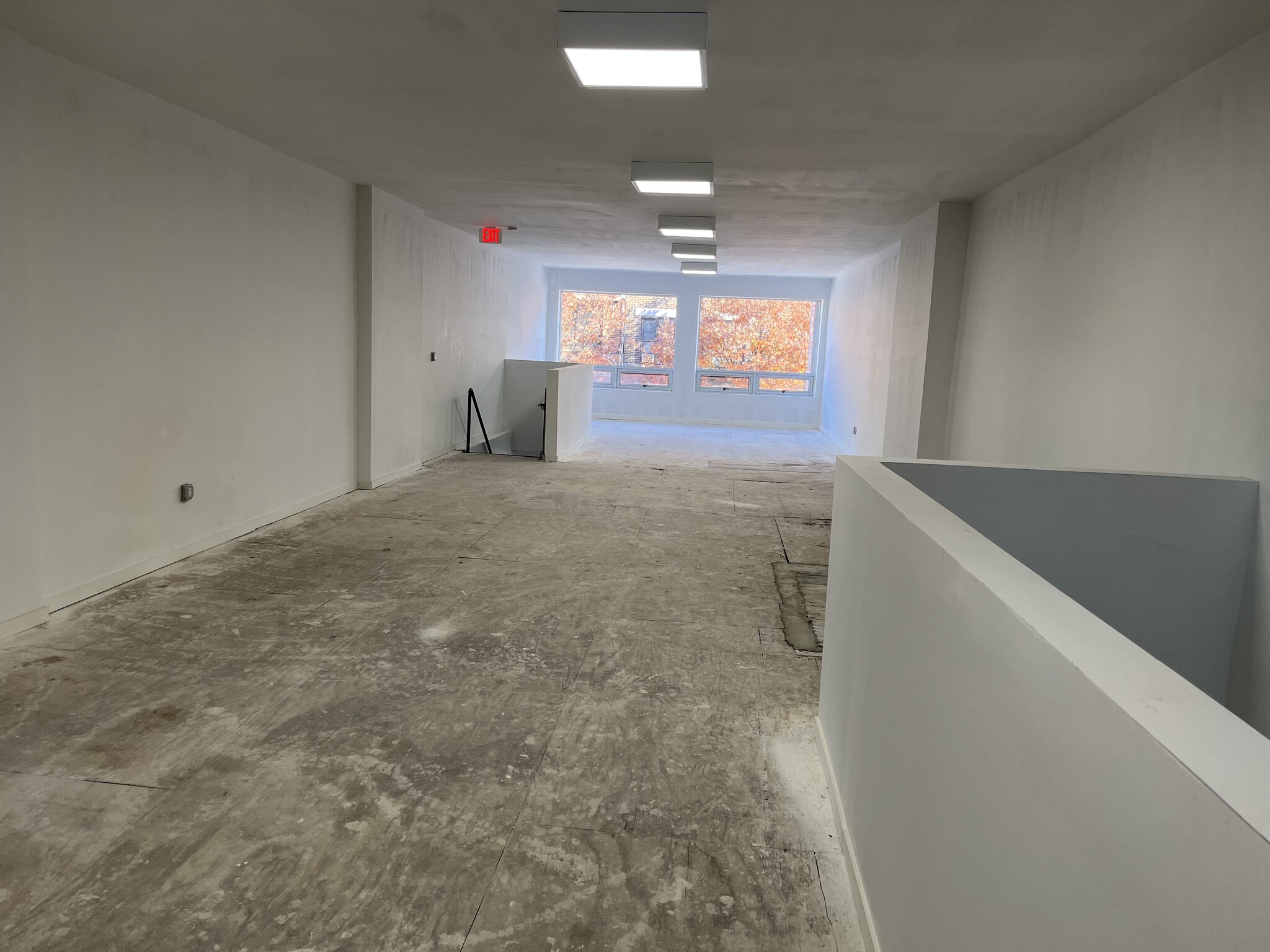 4012 82nd St, Elmhurst, NY for lease Interior Photo- Image 1 of 3