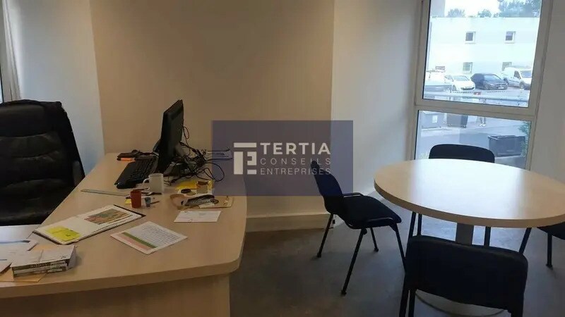Office in Montpellier for sale - Interior Photo - Image 3 of 16