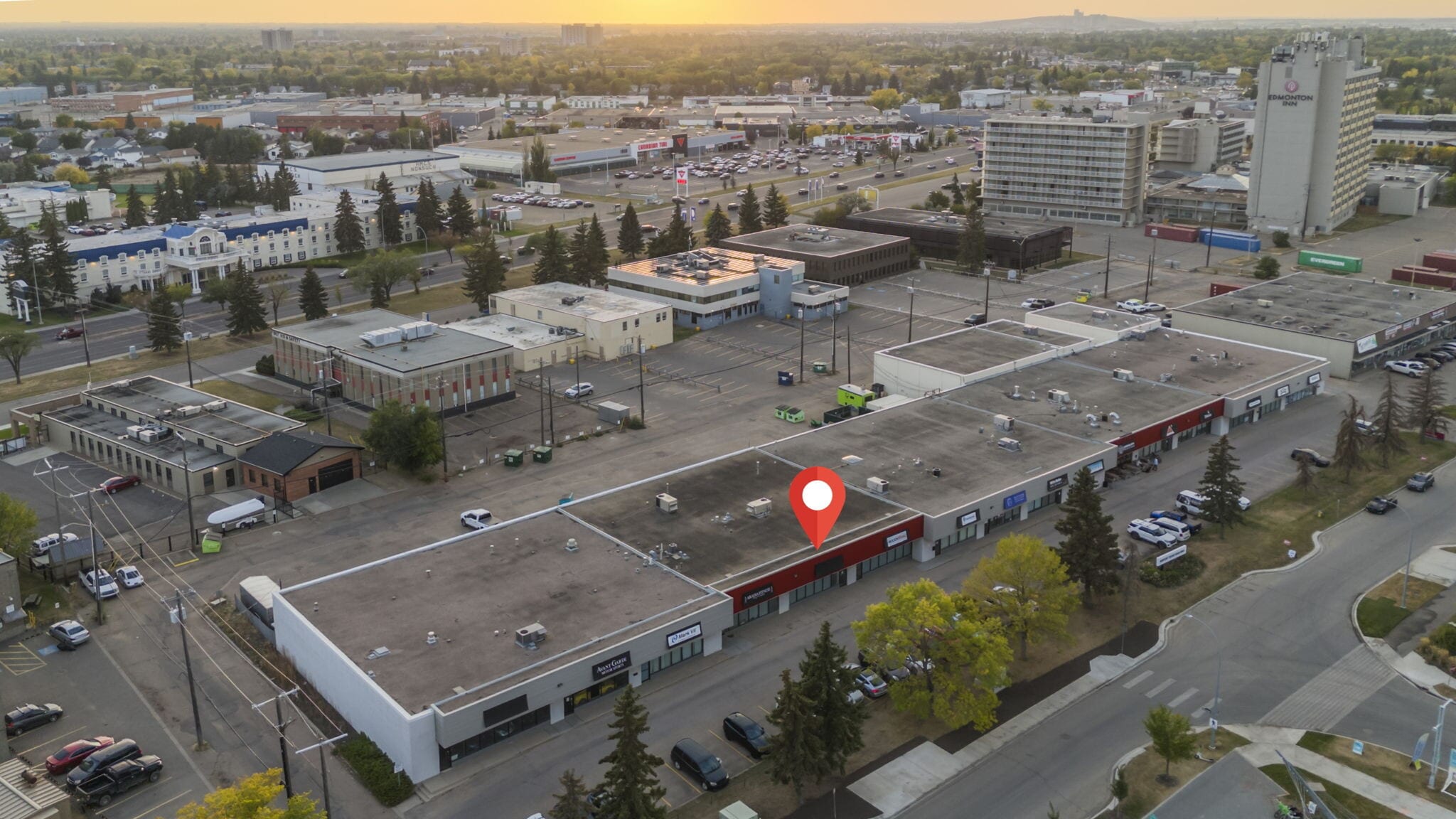 20 Airport Rd NW, Edmonton, AB for lease Building Photo- Image 1 of 17