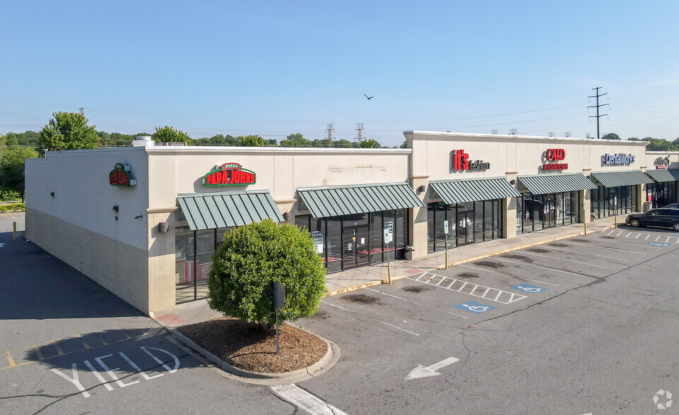 1030 Freeland Dr, Salisbury, NC for lease - Primary Photo - Image 1 of 15