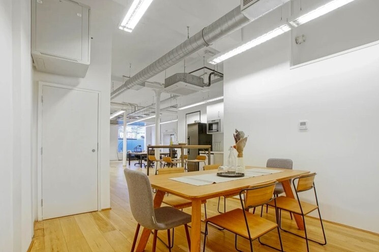 11A Curtain Rd, Londres à louer Photo intérieure- Image 1 de 3