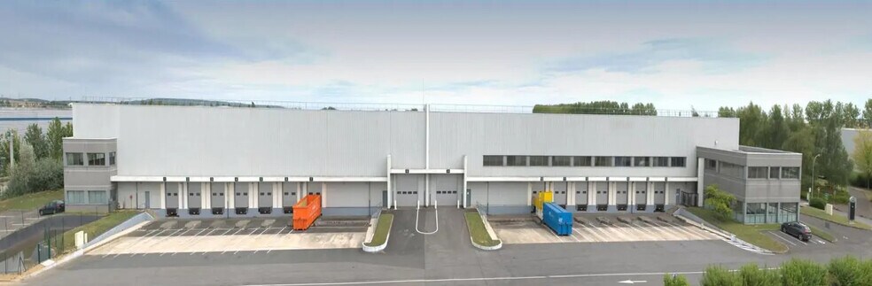 Bureau dans Mitry-Mory à louer - Photo du bâtiment - Image 2 de 4