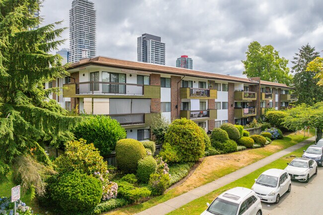 Plus de détails pour 6669 Telford Av, Burnaby, BC - Multi-résidentiel à vendre