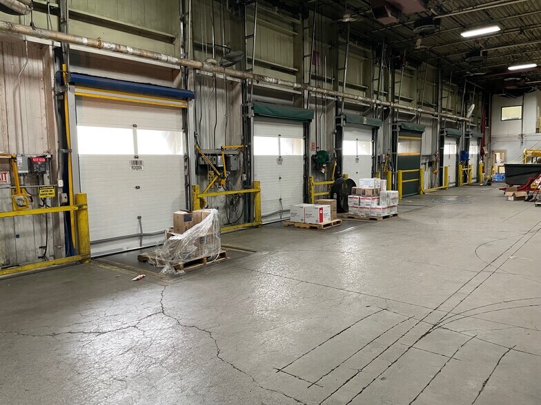 49 Geyser Rd, Saratoga Springs, NY à louer - Photo intérieure - Image 3 de 13