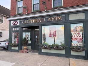 30-36 Maple St, Danvers, MA à louer Photo intérieure- Image 1 de 5