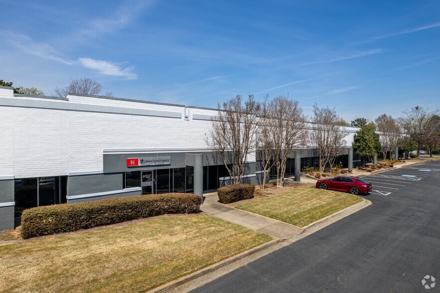 1335 Capital Circle, Marietta, GA for lease - Building Photo - Image 3 of 12