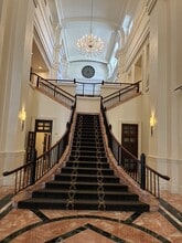 132-180 Aragon Ave, Coral Gables, FL for lease Lobby- Image 2 of 13