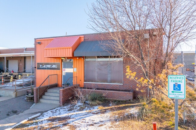 More details for 380-400 Quivas St, Denver, CO - Industrial for Sale