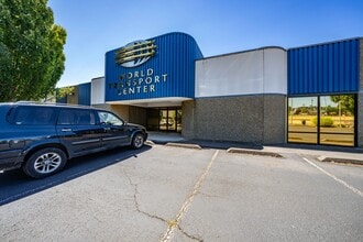 2090 Commerce Dr, Medford, OR à louer Photo intérieure- Image 2 de 58