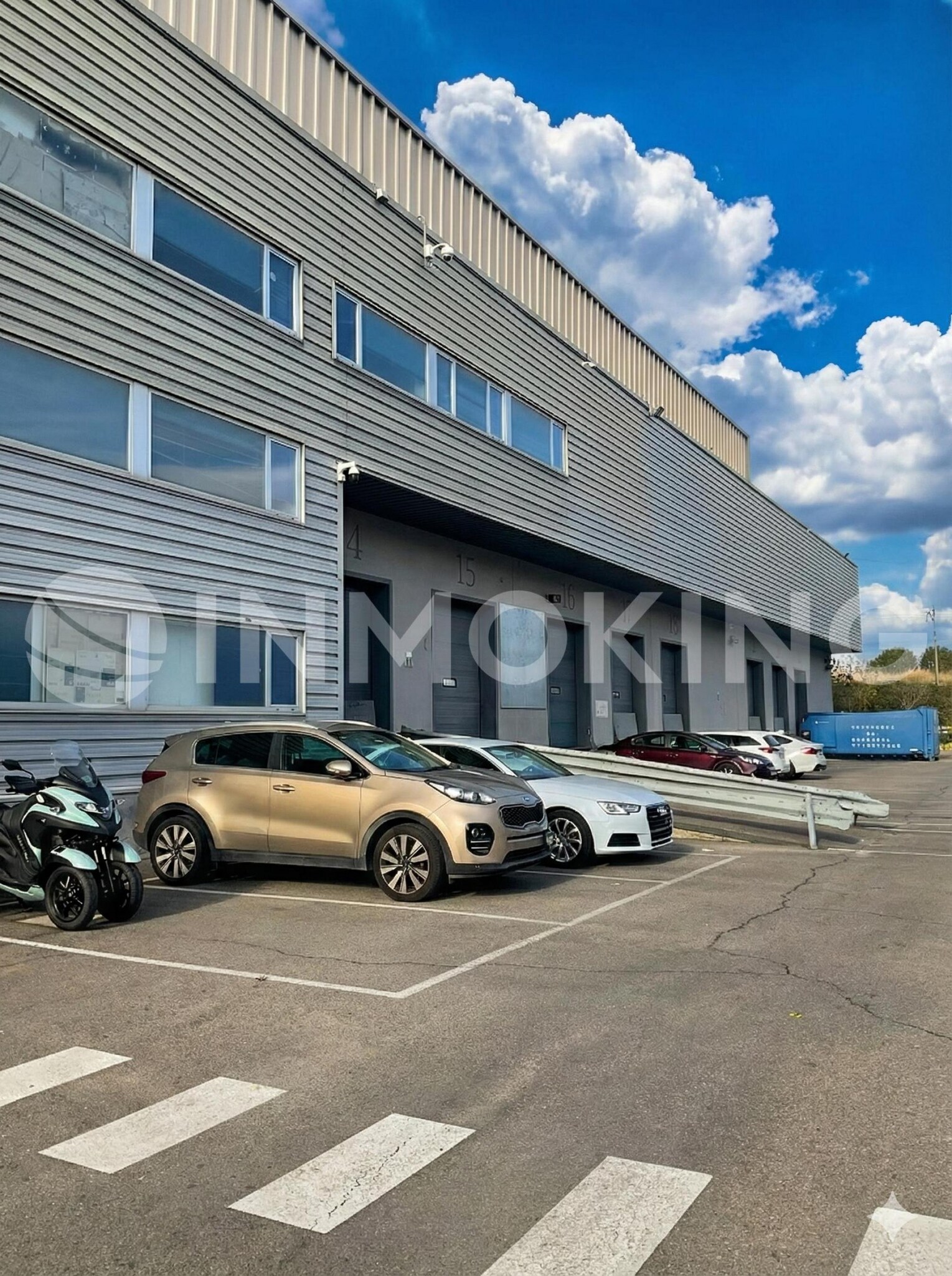 Industrial in Coslada, Madrid for lease Primary Photo- Image 1 of 2