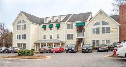 10520 Warwick Ct, Fairfax, VA for lease Building Photo- Image 2 of 9