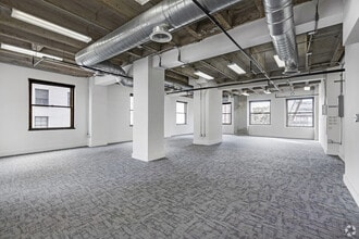 448 S Hill St, Los Angeles, CA for lease Interior Photo- Image 2 of 11