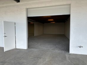 2686 N Clovis Ave, Fresno, CA for lease Building Photo- Image 1 of 4