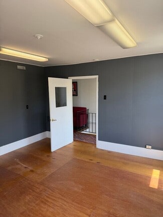 Plus de détails pour 84 Green St, Hudson, NY - Bureau à louer