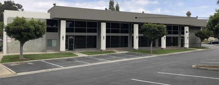 17512 Studebaker Rd, Cerritos, CA for lease Interior Photo- Image 2 of 3