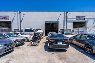 1165 E 24 St, Miami, FL for lease Building Photo- Image 1 of 3