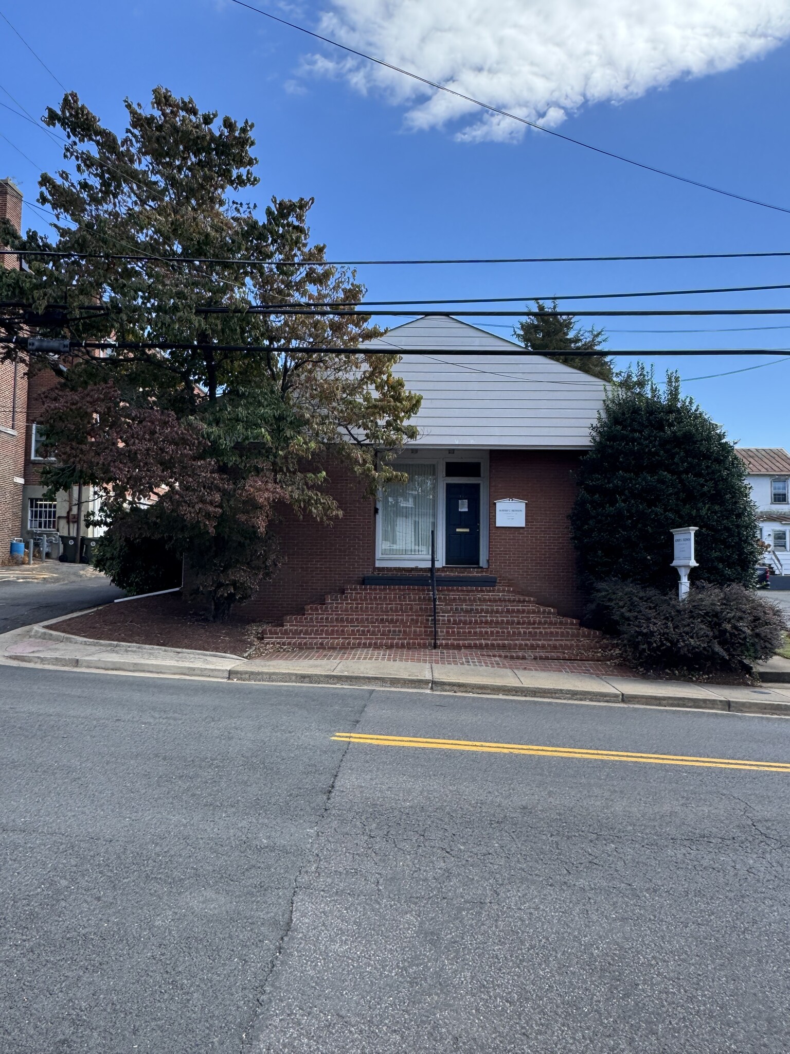 115 S West St, Culpeper, VA for lease Primary Photo- Image 1 of 2