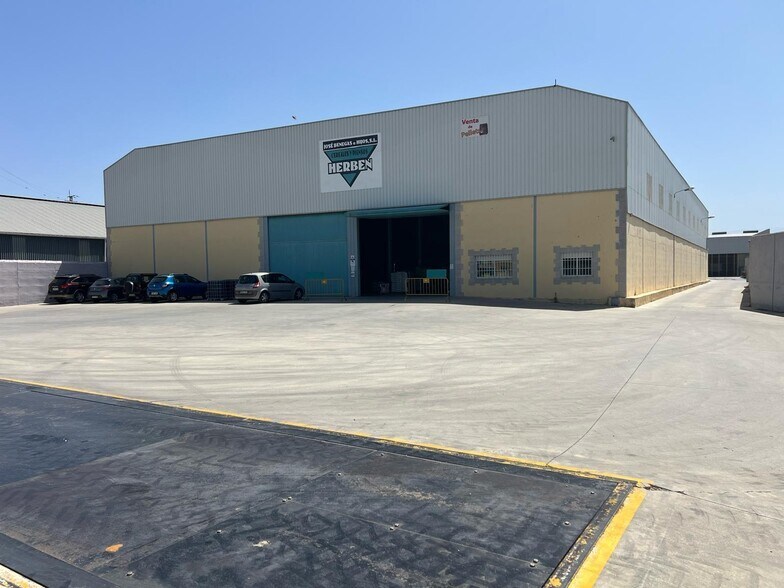 Industriel dans Santa Fe à vendre - Photo du bâtiment - Image 2 de 33