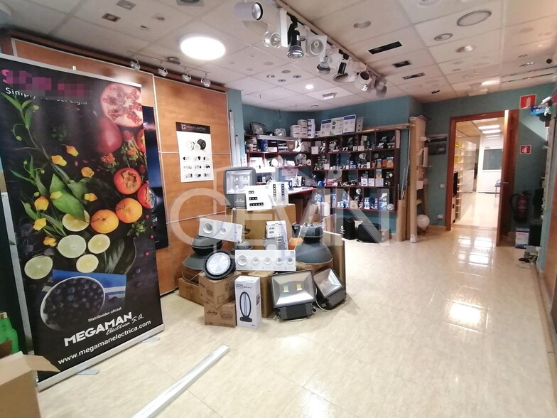 Carrer Cristóbal Colón, 9, Santa Perpètua de Mogoda, Barcelona à vendre - Photo intérieure - Image 3 de 13