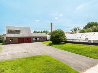 Plus de détails pour 700 Solly Ave, Philadelphia, PA - Commerce de détail à vendre