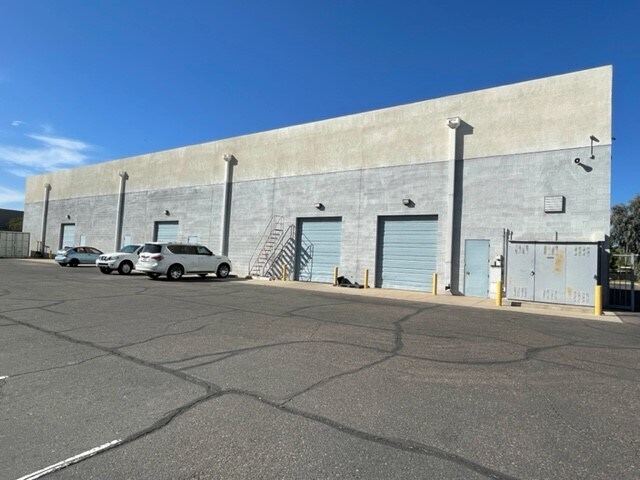 1929 W Lone Cactus Dr, Phoenix, AZ à louer - Photo du bâtiment - Image 3 de 6