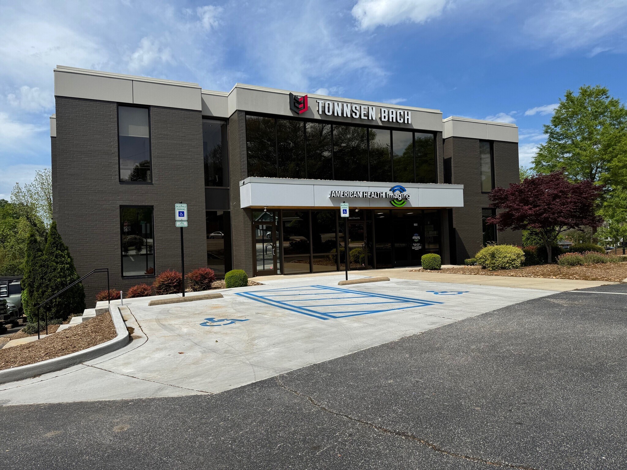 1306 S Church St, Greenville, SC à louer Photo du bâtiment- Image 1 de 11