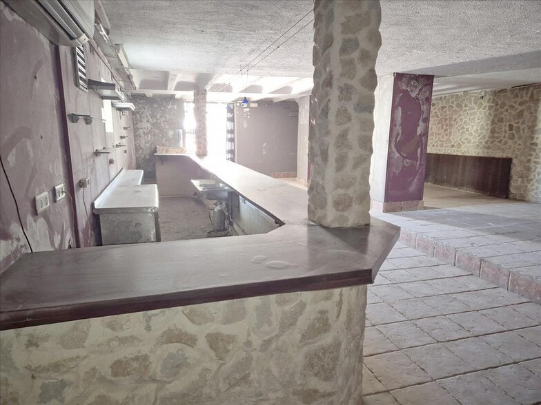 Rioja, València, Valencia for sale - Building Photo - Image 2 of 13